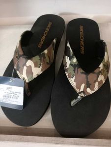 Skechers Man Chappal