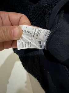 Uniqlo hoodie Fleece Vest - Warm &amp; Cozy!