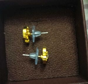 3 Anti Tarnish Earrings + 2 Free