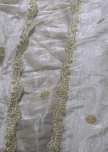 Elegant White &amp; Gold Embellished Kurta
