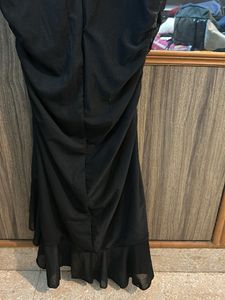 Elegant Black Ruffle Hem Dress