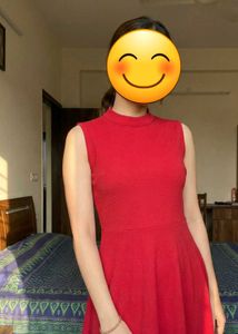 Chic bold Red Sleeveless Dress