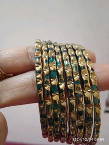 Glass Bangles