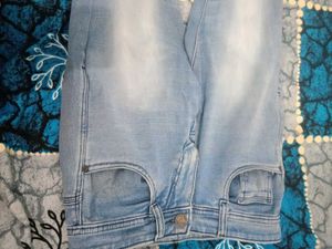 Light Wash Denim Jeans