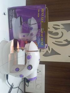 Mini Sewing Machine