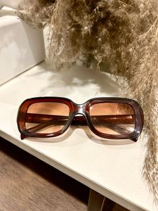 Y2K Sunglasses (Trending Retro Style)