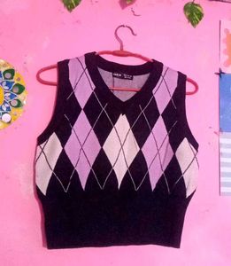 10/10 Vest 🎀 Wear It According To Yur Style 🌸