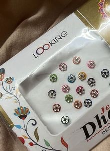 Earrings &amp; Bindi desk set