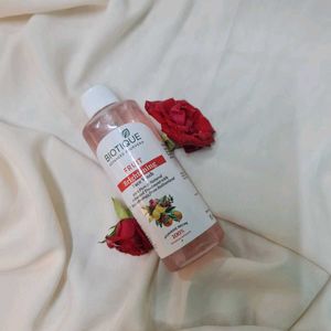 Biotique Fruit Brightening Face Wash 200ml – Unuse