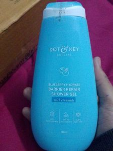 Dot & Key Blueberry Shower gel