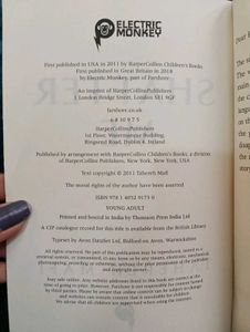 Shatter Me Series by Tahereh Mafi