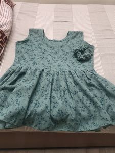 Top With Matching Scrunchie