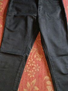 Black Jeans