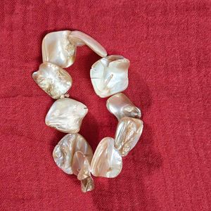 Mother of Pearl Shell Bracelet