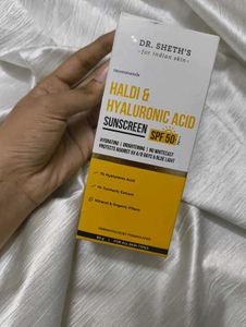 Dr. Sheth&#39;s Haldi &amp; Hyaluronic Sunscreen