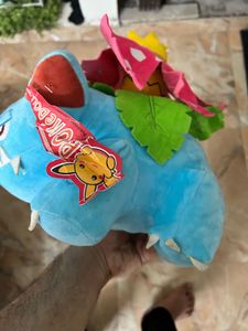 Pokemon Venusaur Plush - mid Size