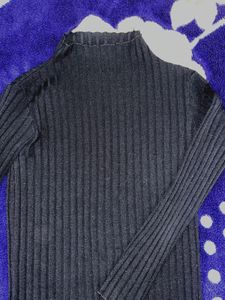 Stylish Black Knit Top