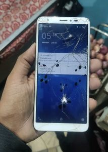 Xolo era 4G 16Gb internel combo Problem