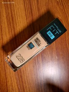 Maybelline New York (Fit Me) Foundation Shade 228(Soft Tan)