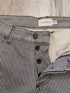 Ma2165 TOPMAN BAGGY JEANS WAIST 30 INCHES