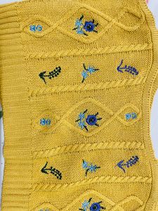 Embroidary Yellow Crop Top