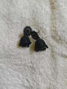 black earring