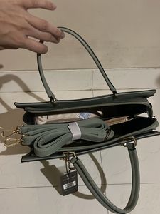 Light Pista Green Color Handbag 👜