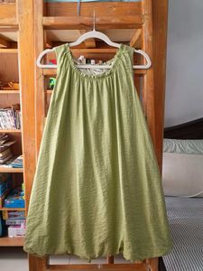 A Beautiful Silk Baloon Dress