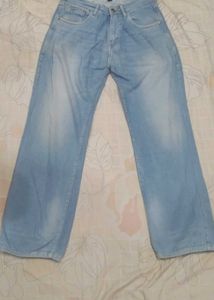 Light Wash Denim Jeans