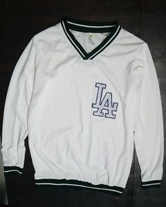 V-Neck embroidered long sleeve top