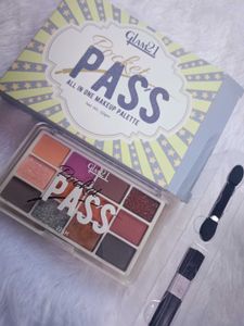Glam21 makeup Palette