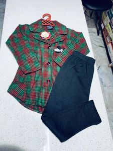 Beautiful Coat With Lagging