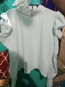 Elegant White Puff Sleeve Top