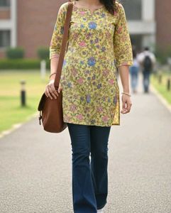 Floral Print Short Kurta