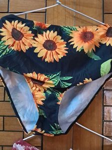 Combo Of Four  Imported Fabric Bra N Panty
