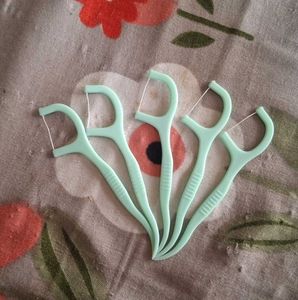 Dental Floss Picks - Mint Flavor
