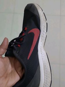 Nike Shoes 8 No Shoe
