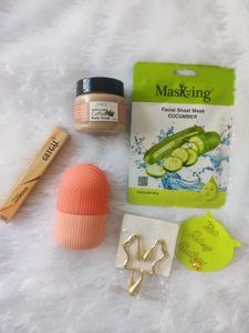 SKINCARE KIT AND ACCESSORIES 💗