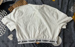 Tommy Jeans White Cropped Tee