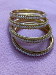 Gold &amp; Pearl Bangle Set