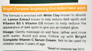 Garnier (Bright Complete) Face Wash