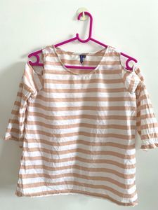 Fame Forever Beige Top With Side Cuts