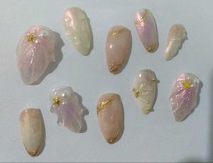 Press On Nails (Princess Pearl)