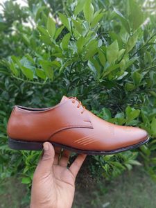 Leather Dress Shoes - Size 10