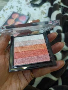 Swiss Beauty Highlighter