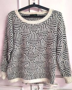 Patterned Knit Pullover