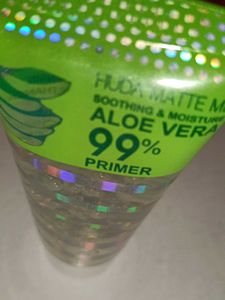 Huda Matte Me Aloe Vera 99% Primer