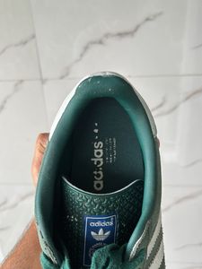 Adidas Gazelle Sneakers (UK 7) Master Copy
