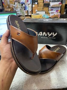 Banyy Stylish And Comfortable Slippers