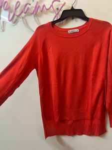 Zara&#39;s Thin Orange Sweater